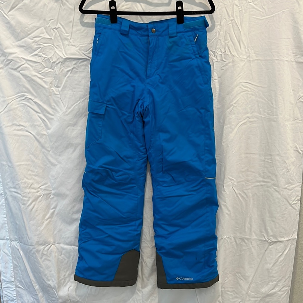 Bright blue boys snow/ski pants. Size large.